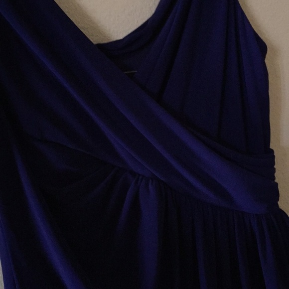 Dress - Picture 3 of 7